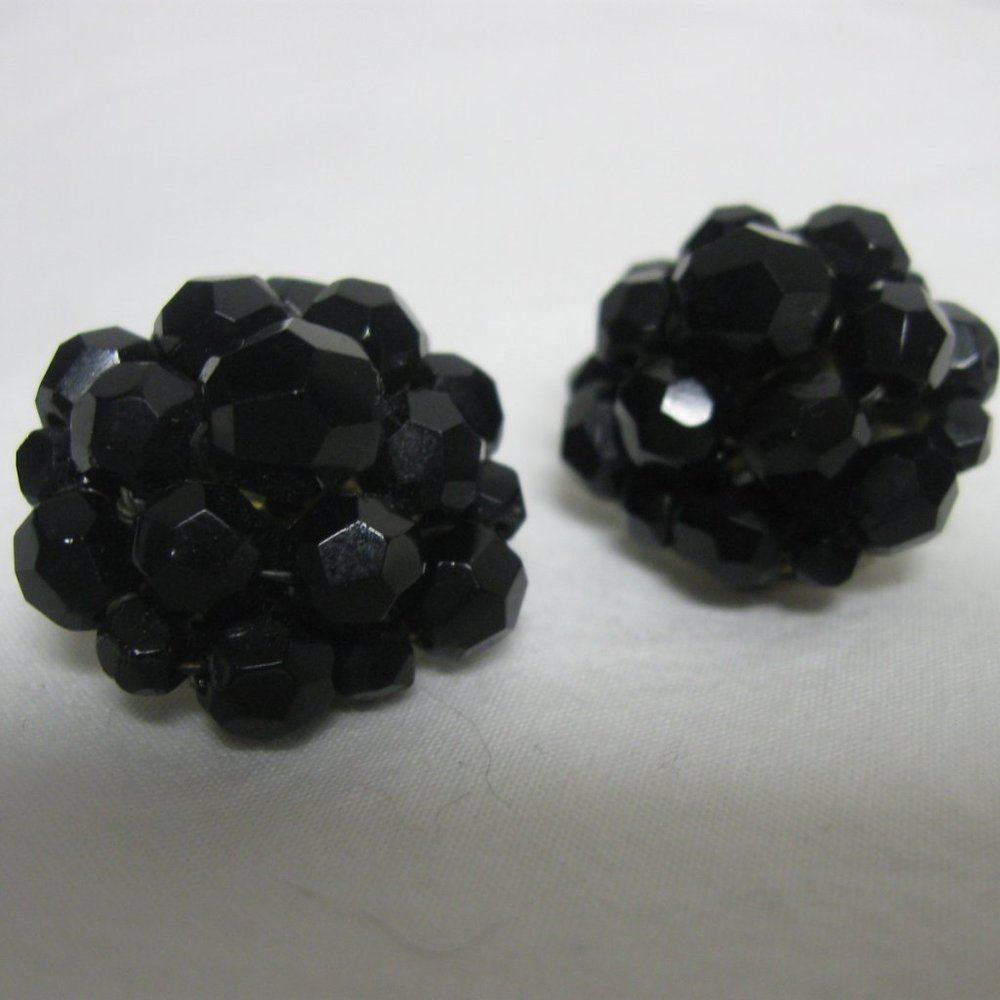 Vintage Schrager Jonne' Jet Black Glass Faceted Cluster Earrings Clip RARE